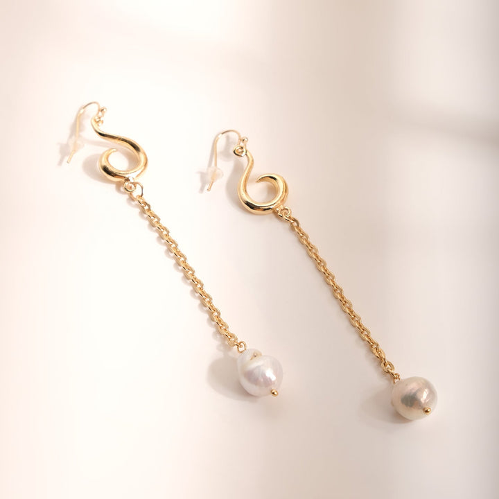 Baroque Pearl Chain Earrings