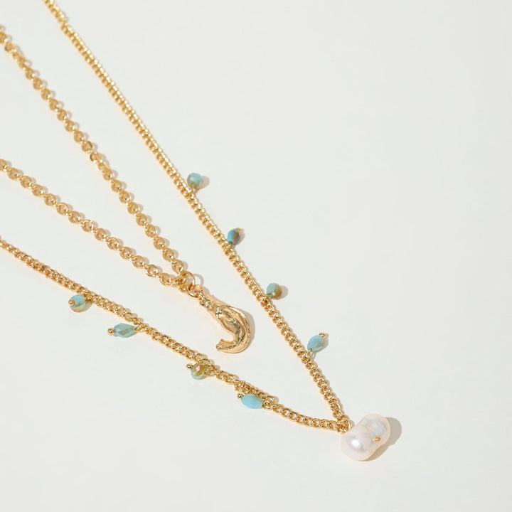 Fish Charm Pearl Necklace with Glass Crystal Beads