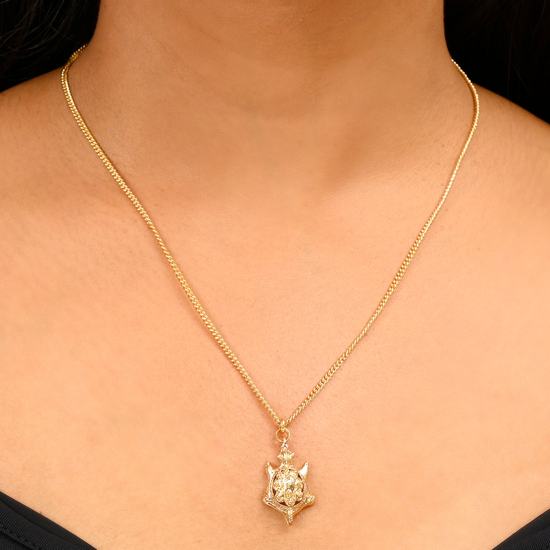 Turtle Charm Pendant Necklace