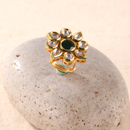 Vintage India Emerald Empress Ring