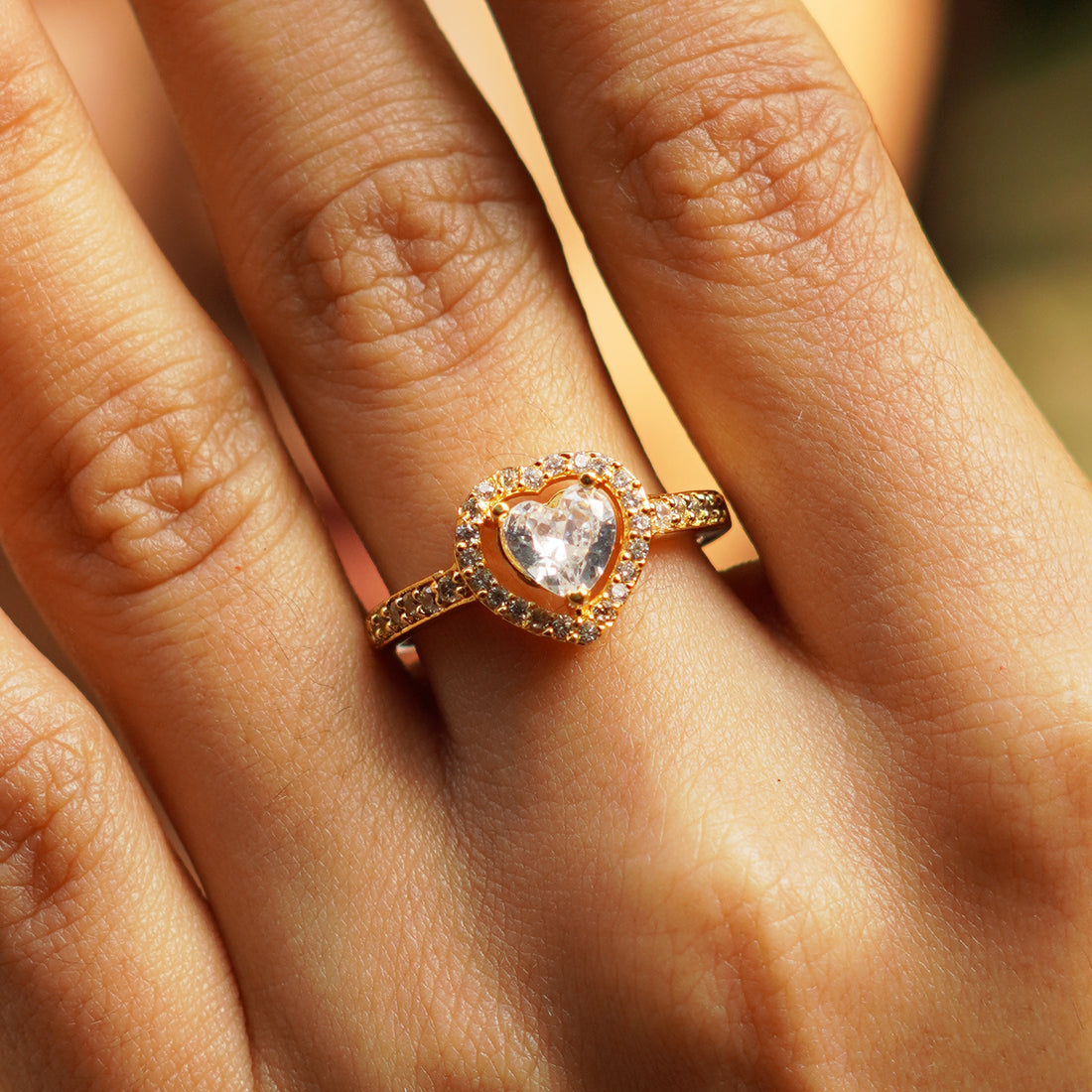 Heart Solitaire Gold