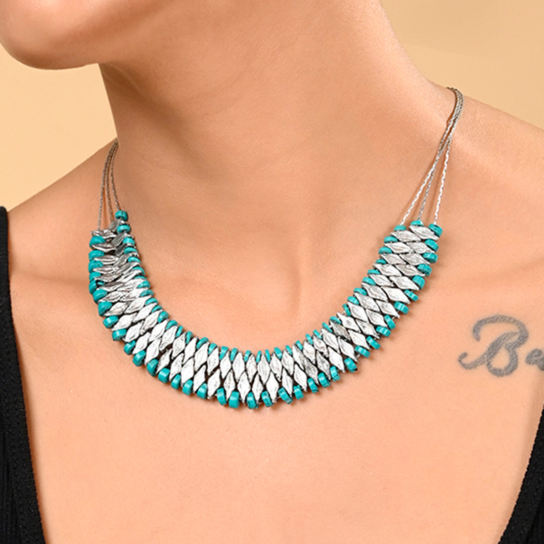 Silver Turquoise Tyre Necklace