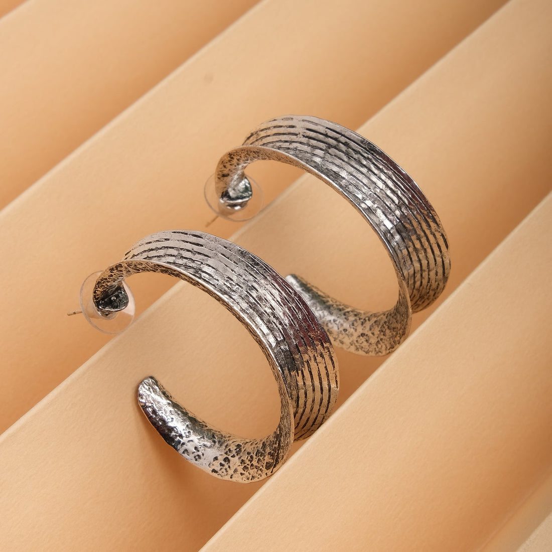 Antique Sleek Striped Hoop Earrings