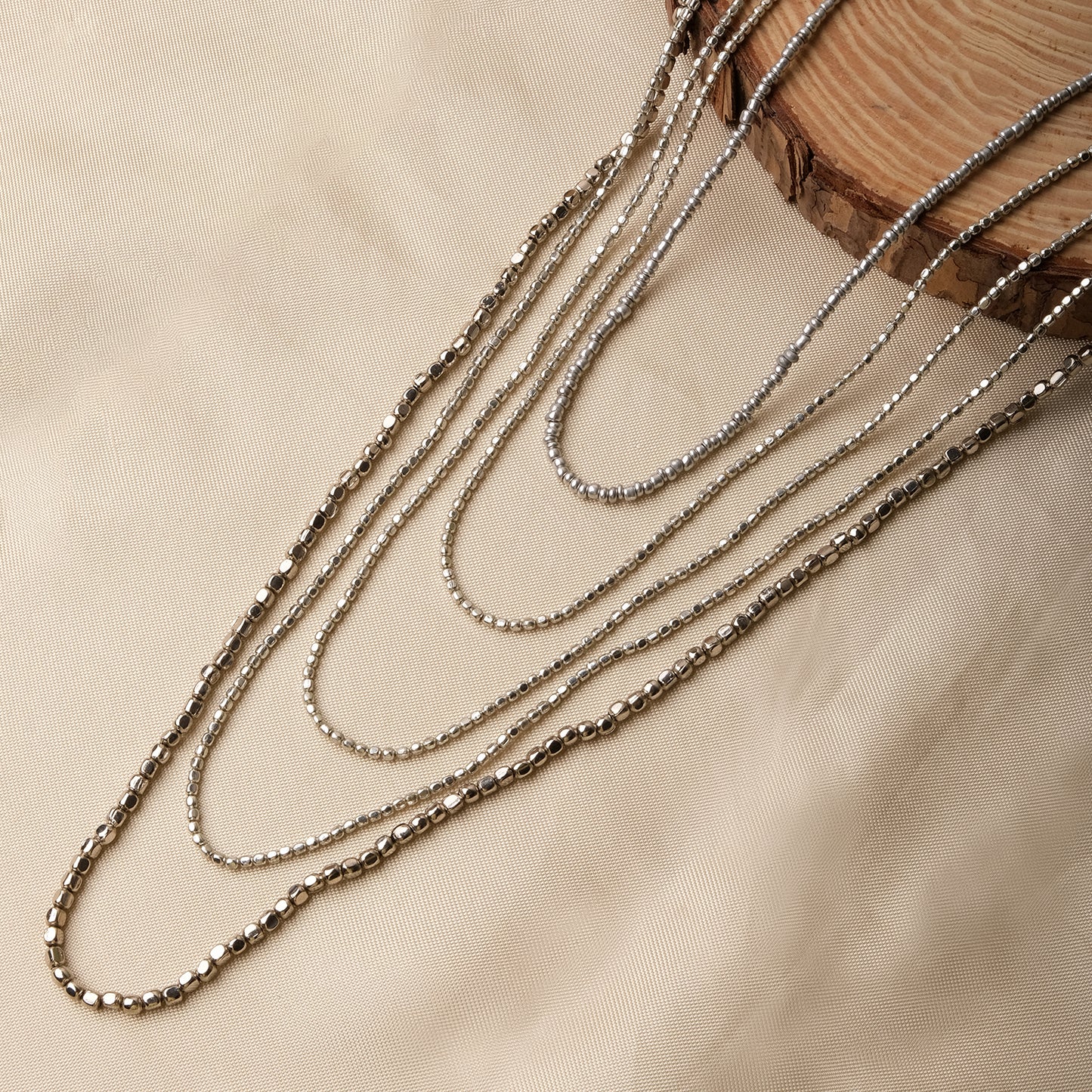 Vintage 5 Strings Beads Necklace