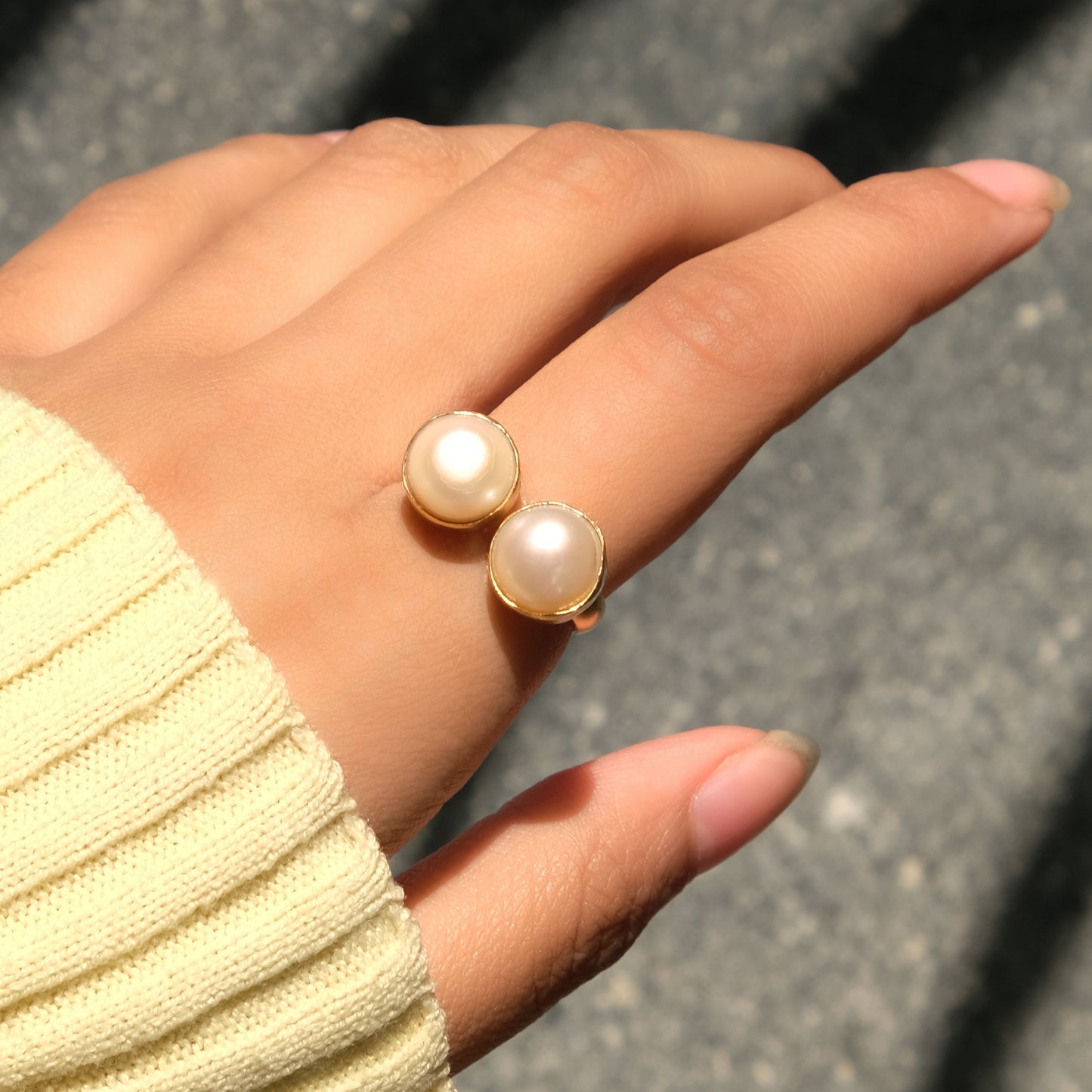 Chic Twin Pearl Ring