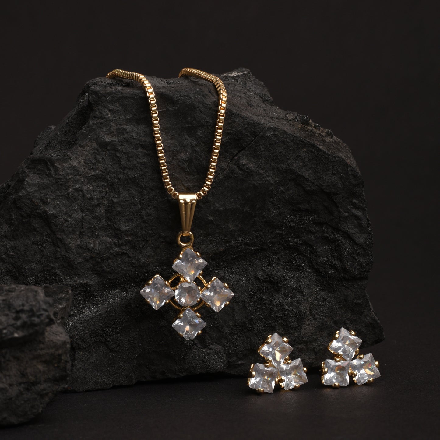 Shimmer American Diamond Crystal Pendant Set With Earrings