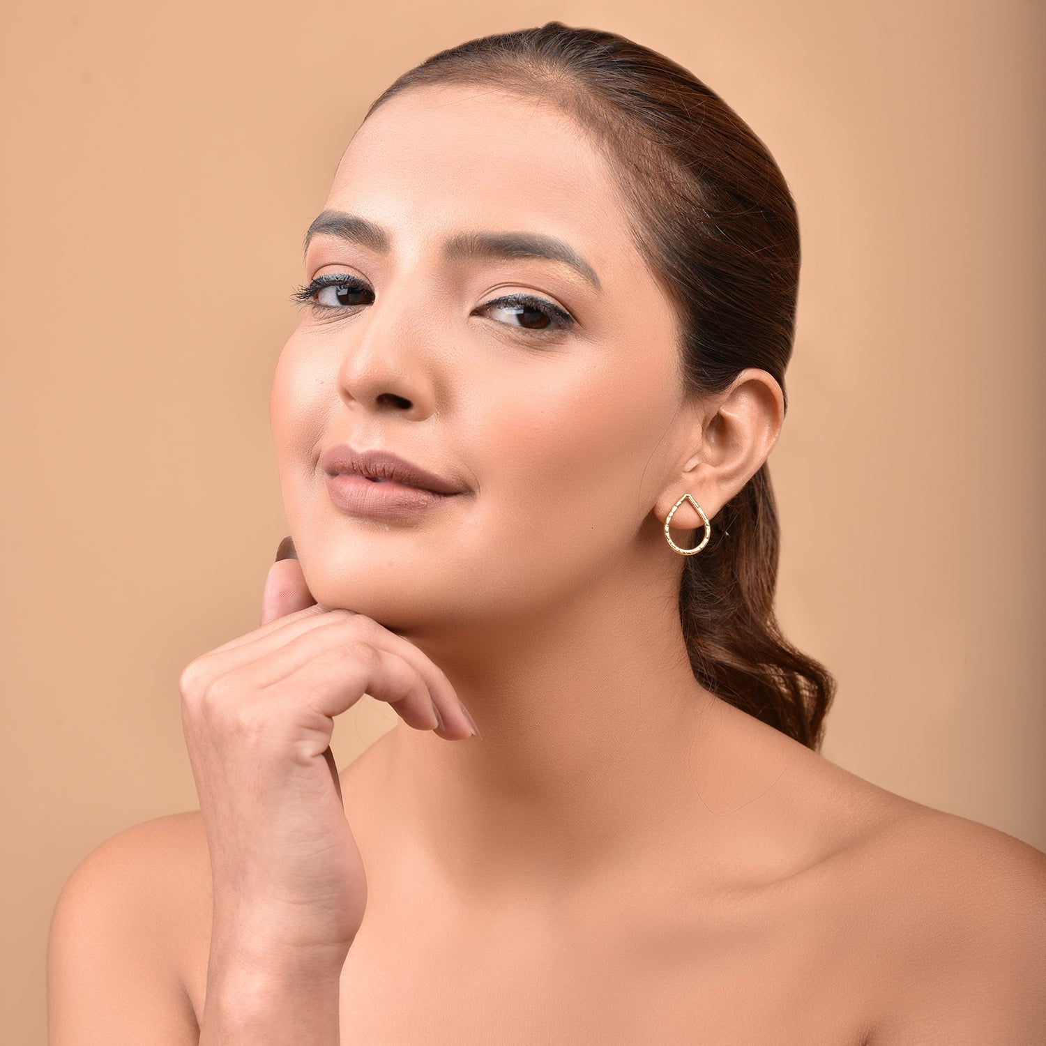 Dainty Gold Droplets Stud Earrings