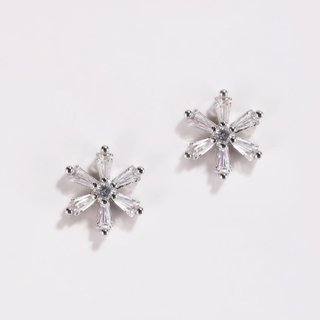 Daisy Dreams Stud Earrings