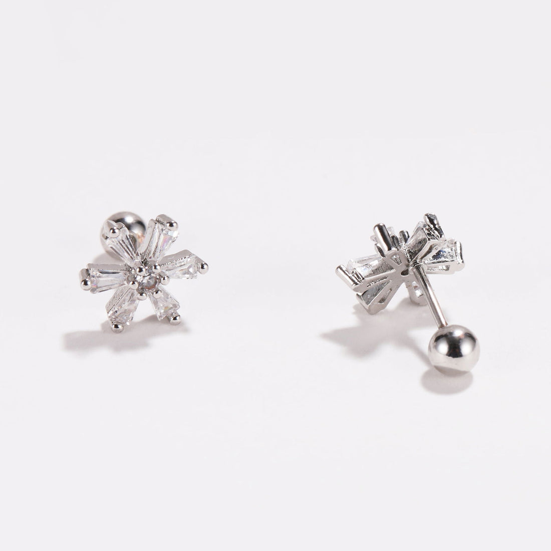 Daisy Dreams Stud Earrings