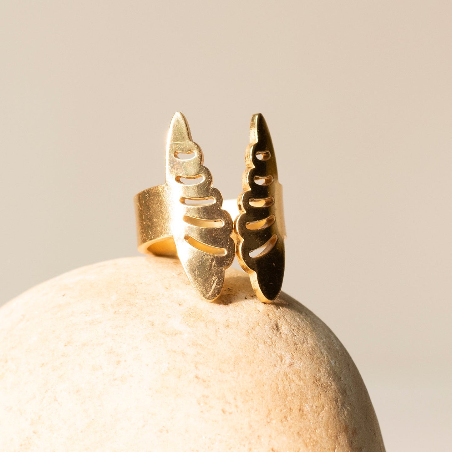 Feather Design Ring