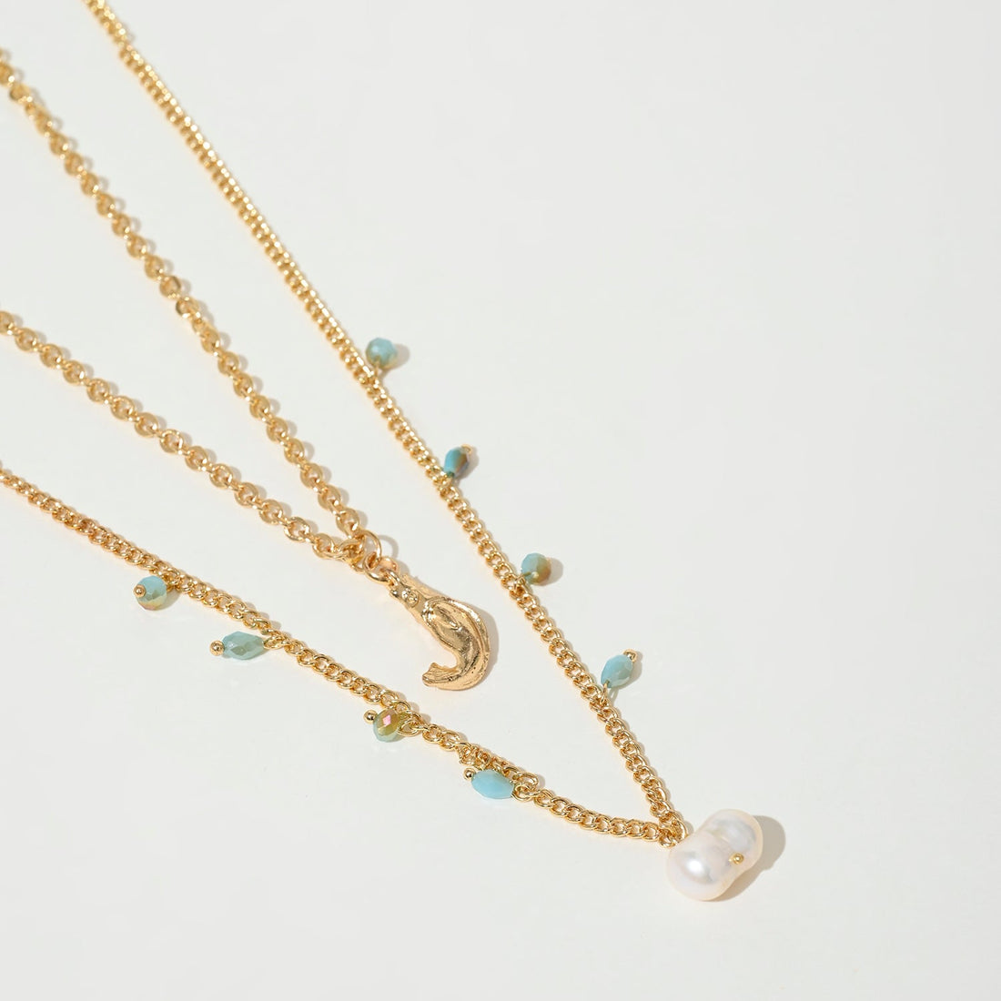 Fish Charm Pearl Necklace with Glass Crystal Beads