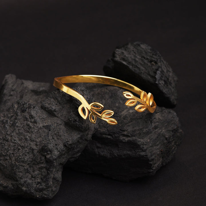 Golden Leaf Bangle