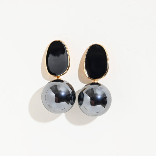 Metalic Black Dangler Earrings