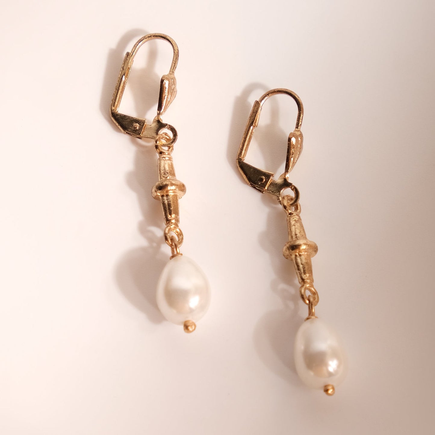 Pearl Drop Earring