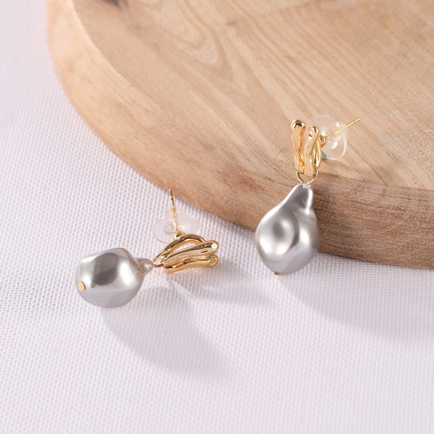 Pearl Drop Earring Dangler