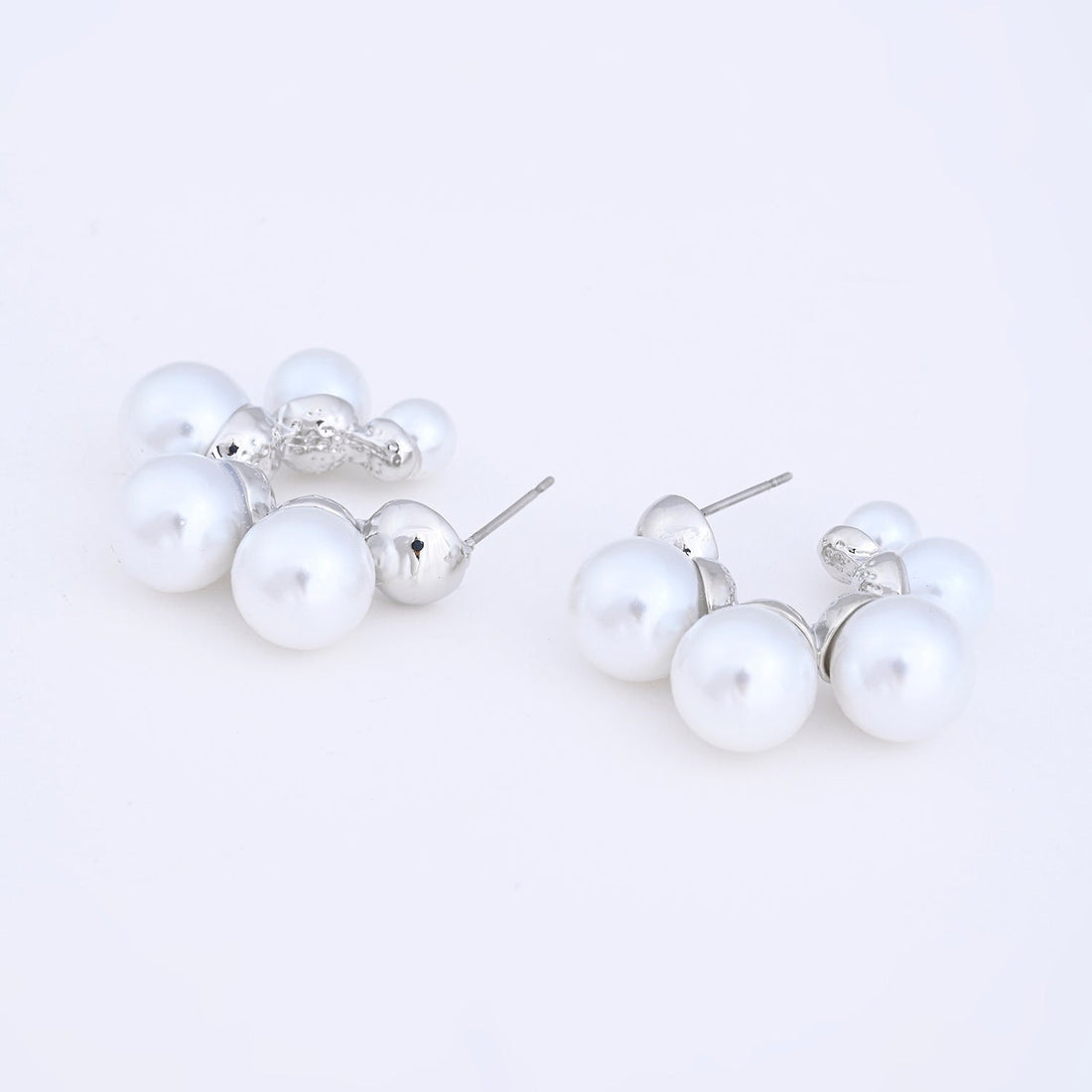 Pearl Hugged Hoop Earrings