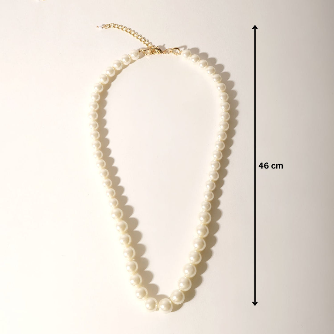 White Sea Shell Pearl Necklace