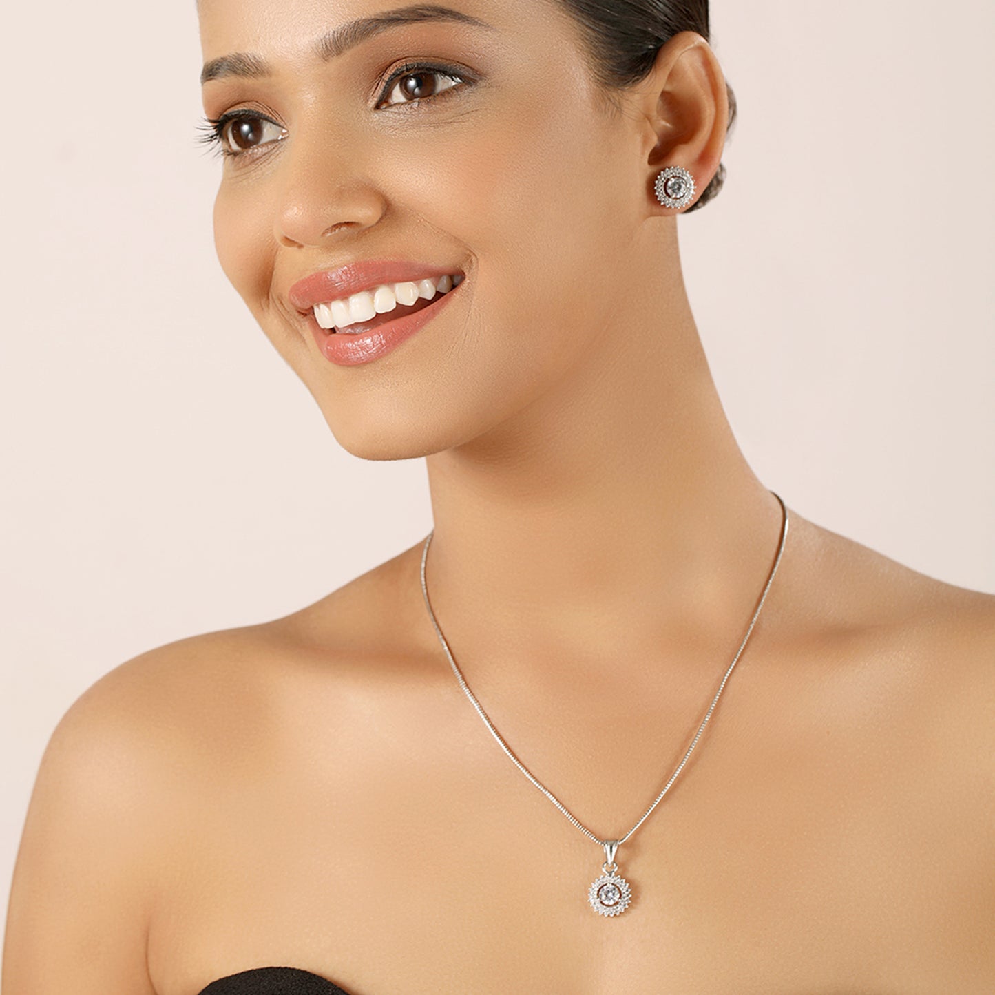 Sparkling Small Circle Pendant Set with Earrings