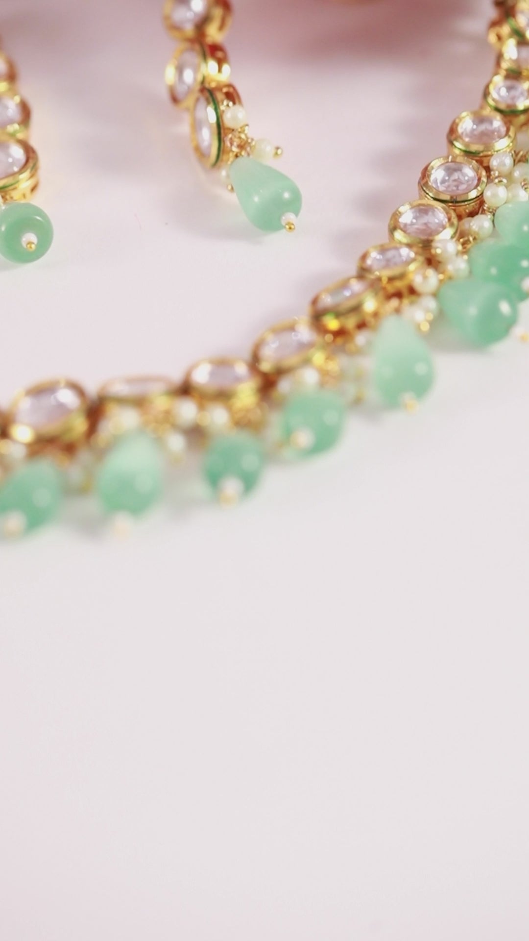 Vintage India Princess Jade Set with Earrings