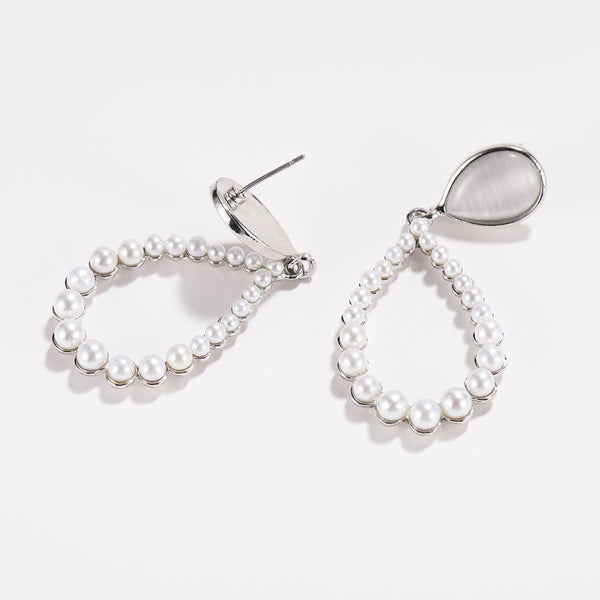 Mini Pearl Drops Dangler Earrings