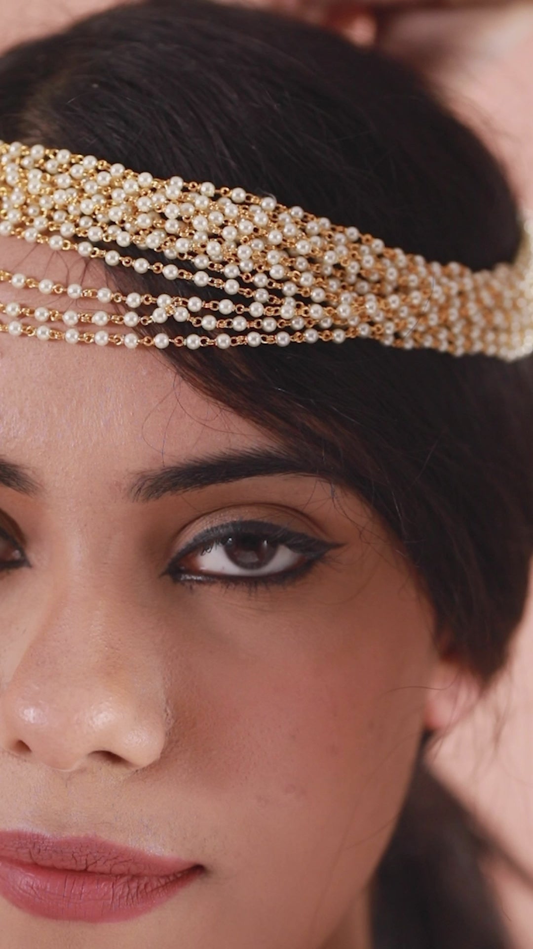 Vintage India Layered Pearls Necklace