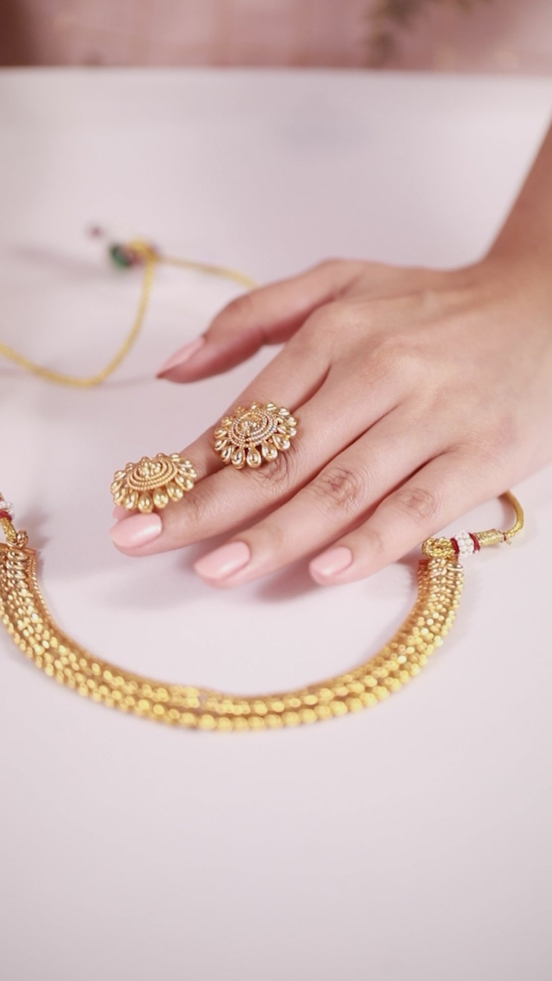 Vintage India Allure Set with Earrings